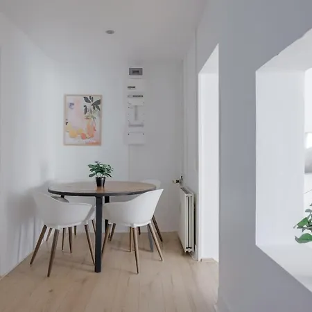 Appartement Lovely *